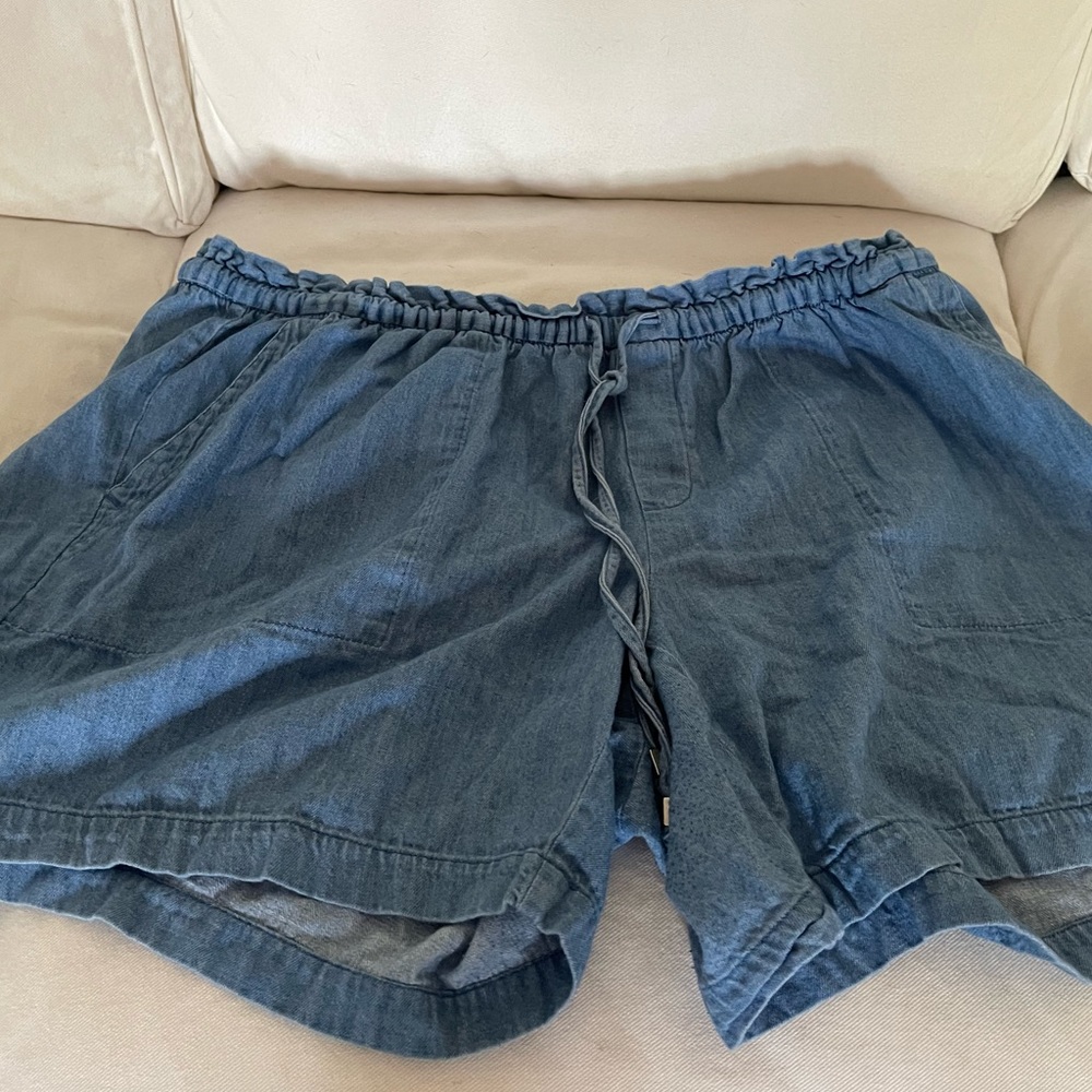 Women’s drawstring Old Navy shorts SZ 2x